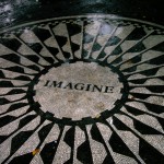 Strawberry Fields : le mémorial dédié à John Lennon dans Central Park