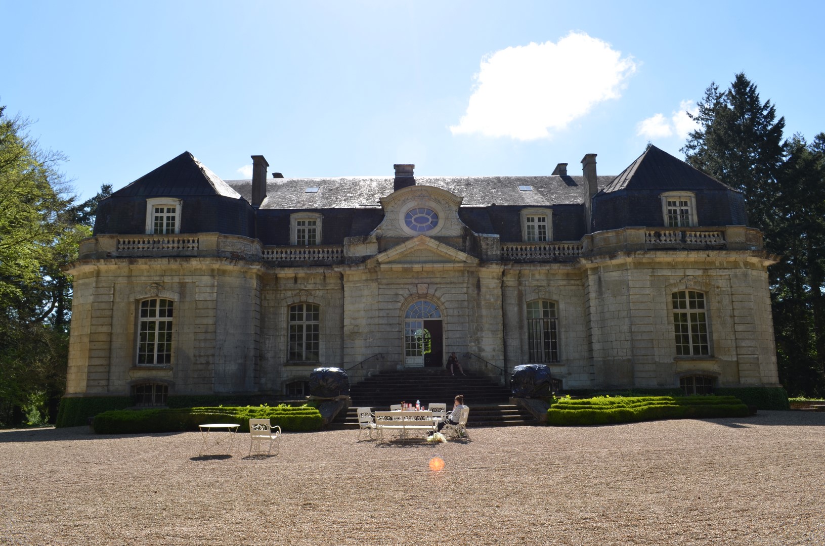 La façade du château