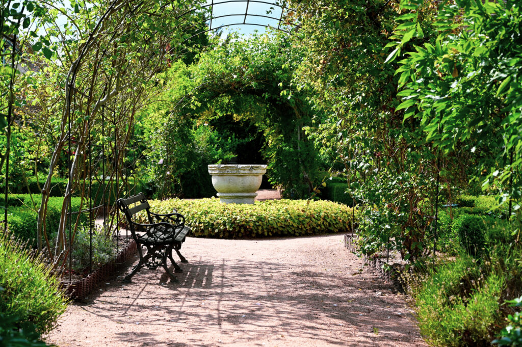 Dans les jardins de l'abbaye